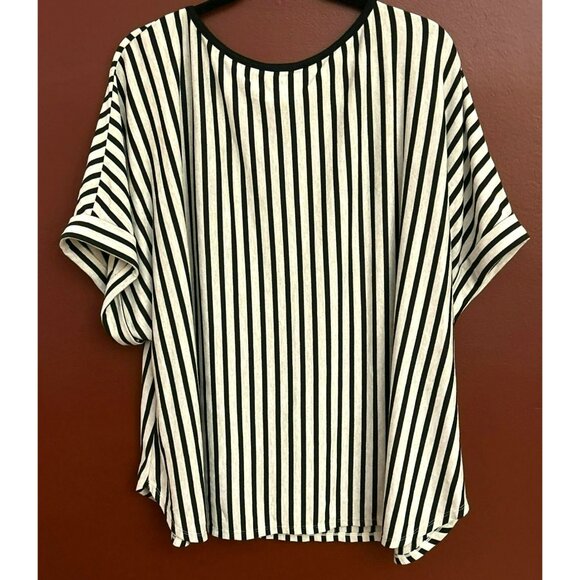 Max Studio London Women's Plus Size Black White Striped Blouse 2X Pullover NWOT - Picture 2 of 3